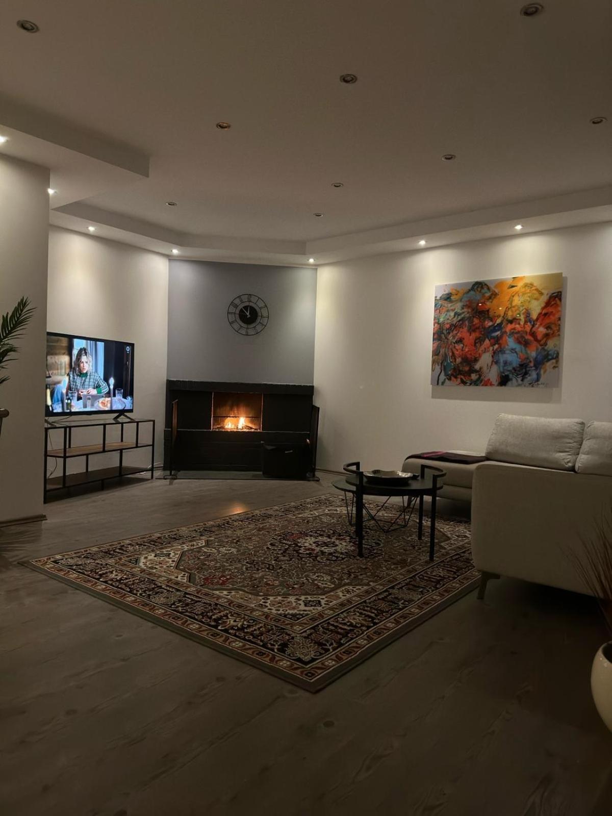 Luxurioese 2,5 Zimmer Oase Komplett Ausgestattet In Top Lage Essen Bagian luar foto